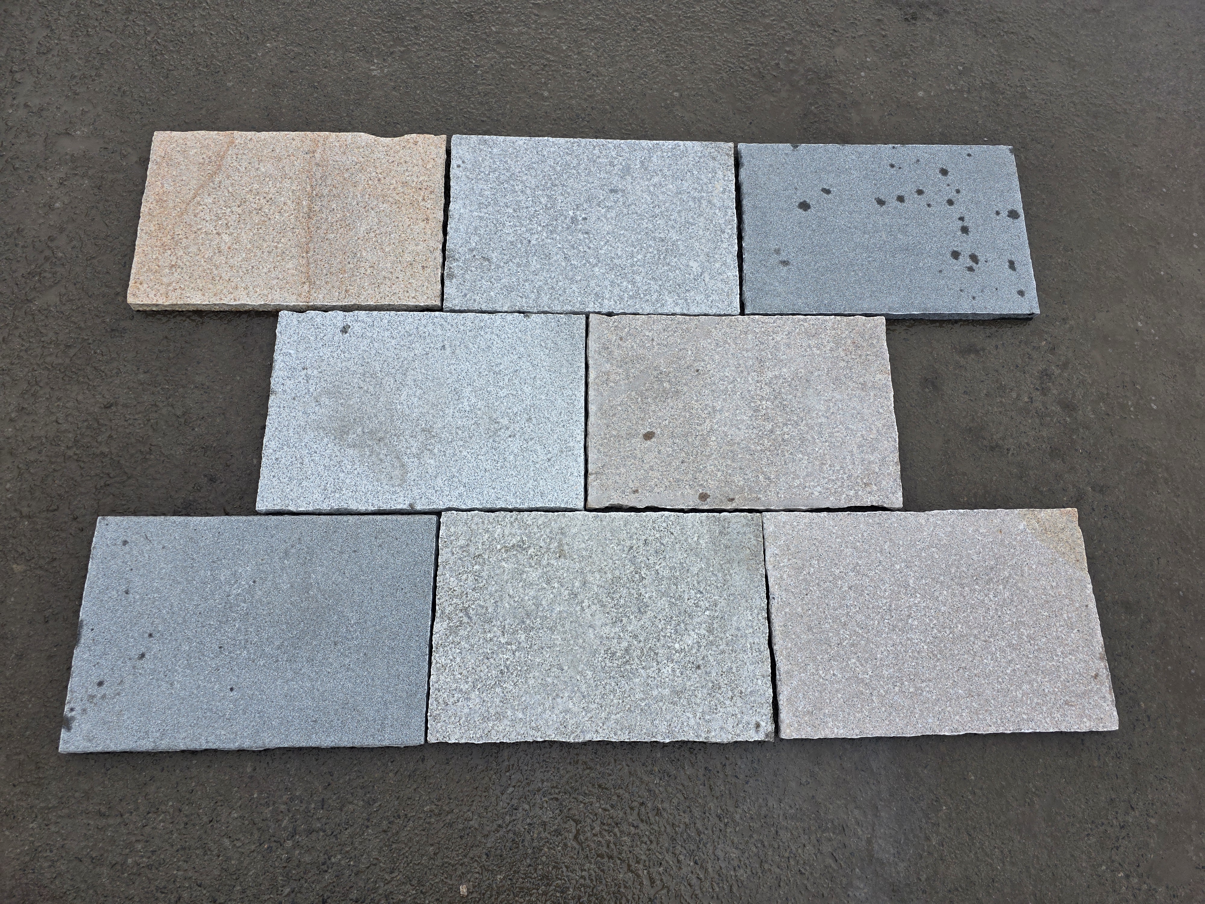 Terrassenplatten, Granit (Gelb, Braun, Grau, Bunt)